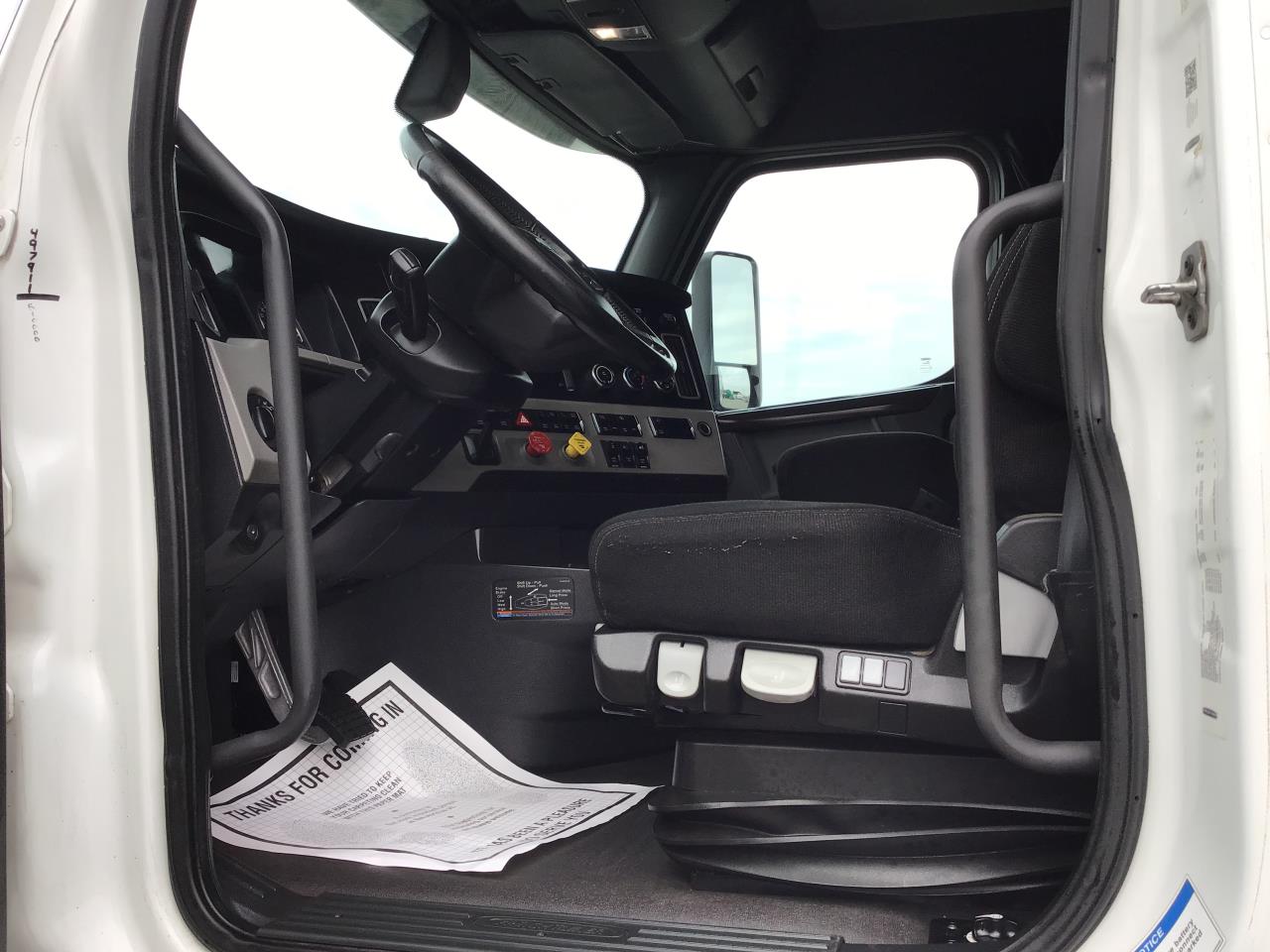 Truck Details - Freightliner Northwest